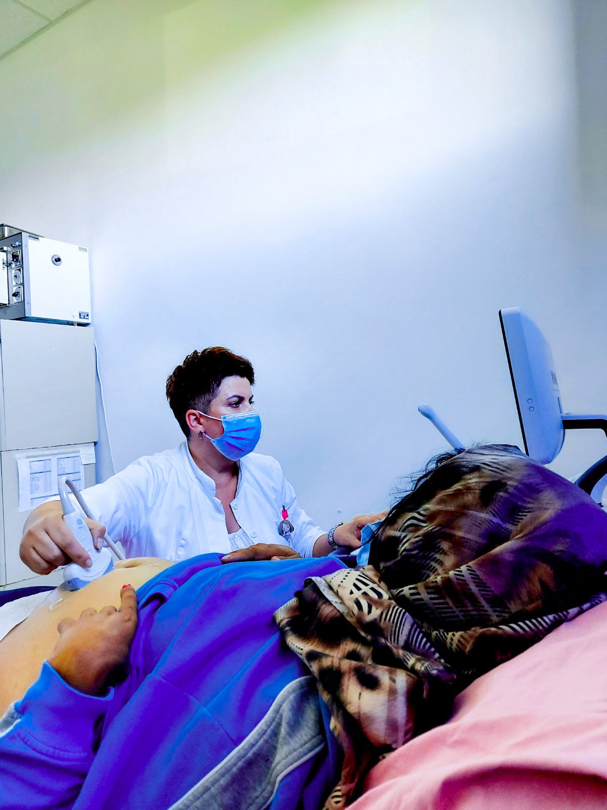 Pregnant woman getting an ultrasound scan